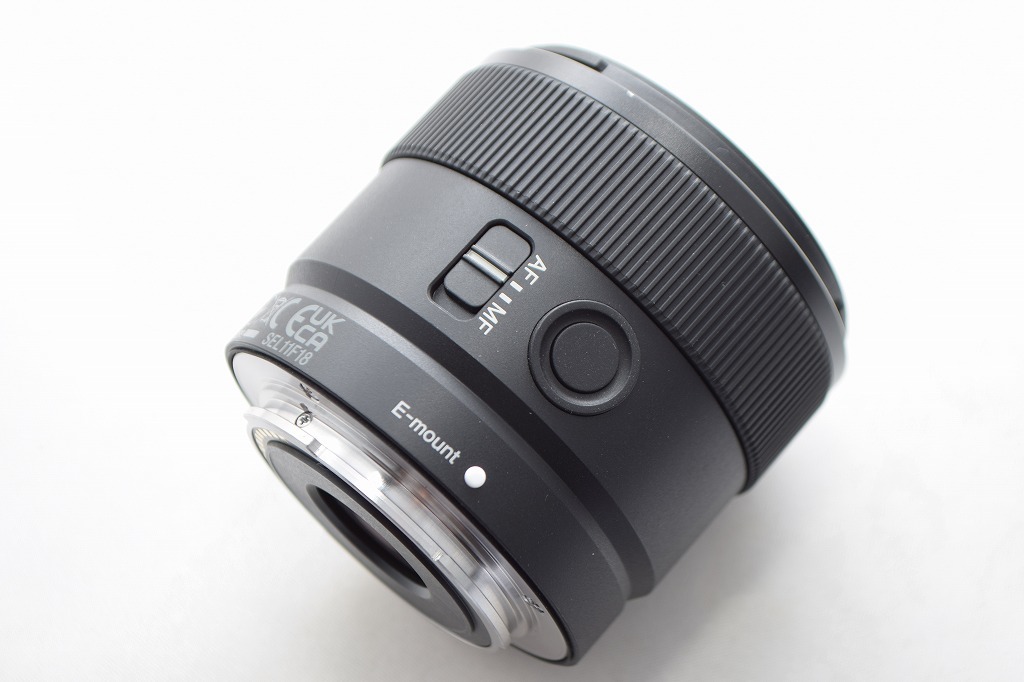 美品☆SONY ソニー E 11mm F1.8 SEL11F18☆元箱付・おまけ付・レンズ
