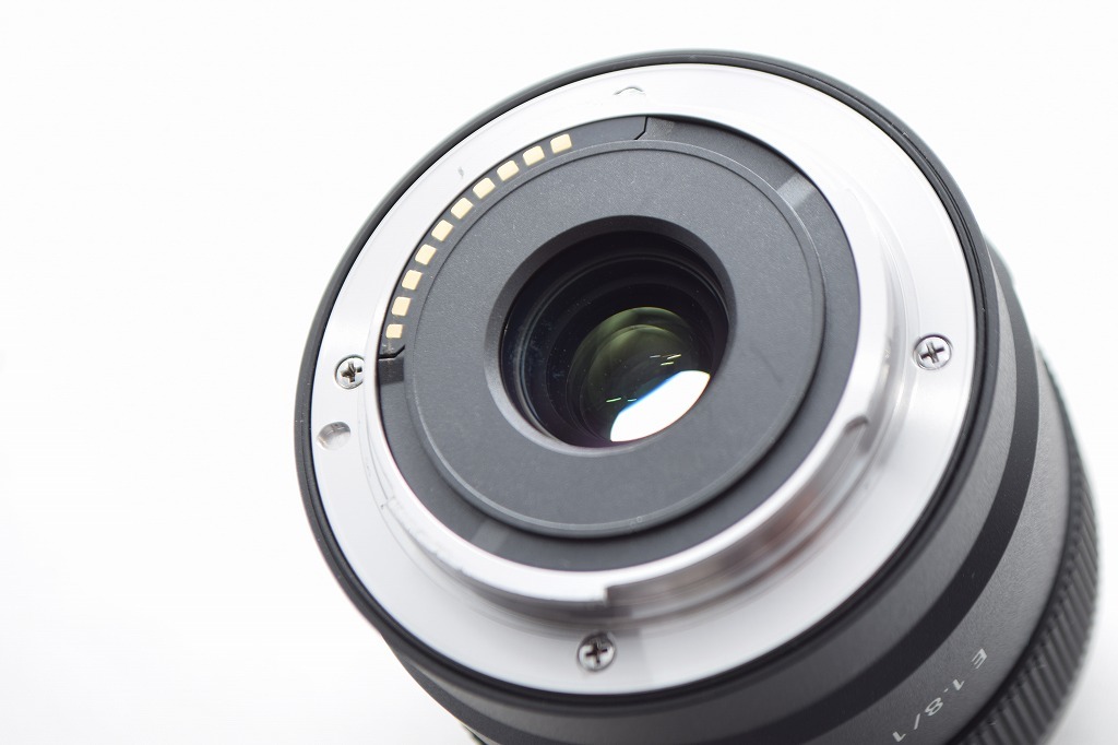 美品☆SONY ソニー E 11mm F1.8 SEL11F18☆元箱付・おまけ付・レンズ