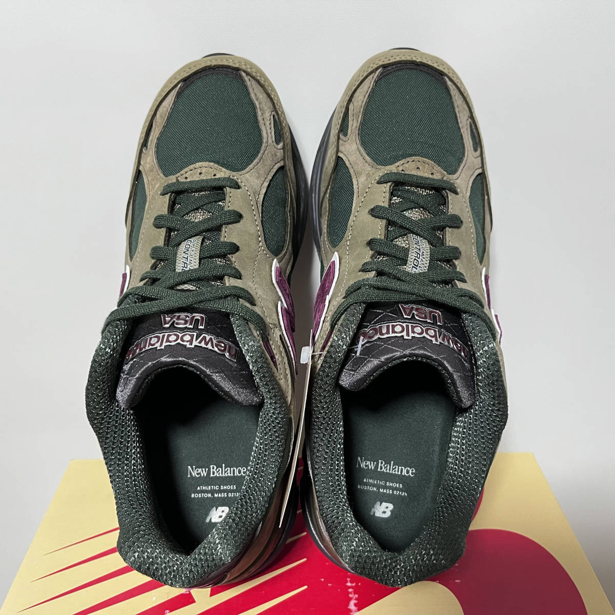 日本未発売【28 5cm】NEW BALANCE MADE in USA 990V3 Core 日本未発売【28 5cm】NEW BALANCE MADE in USA 990V3 Core