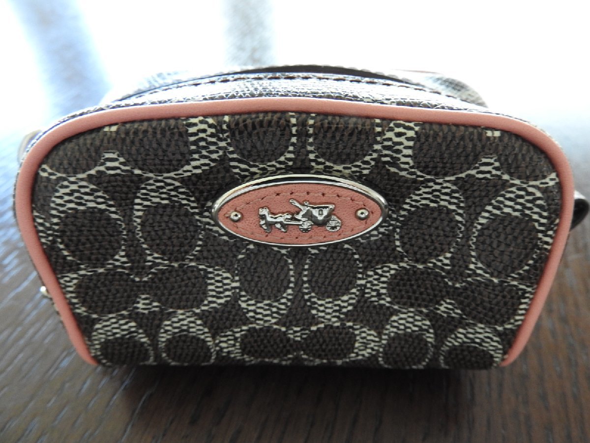 ★☆【送料無料】COACH　コーチ　レザー　ミニポーチ　ロゴ　小物入れ　ブラウン　ピンク　美品☆★_画像2