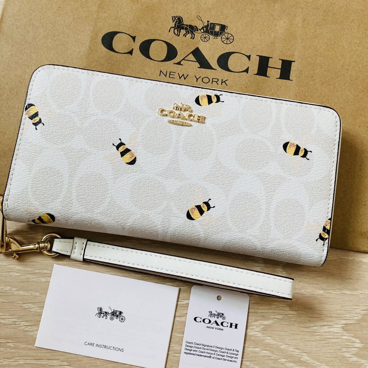 ☆ COACH コーチ 8675 長財布 シグネチャー リストレット ビープリント