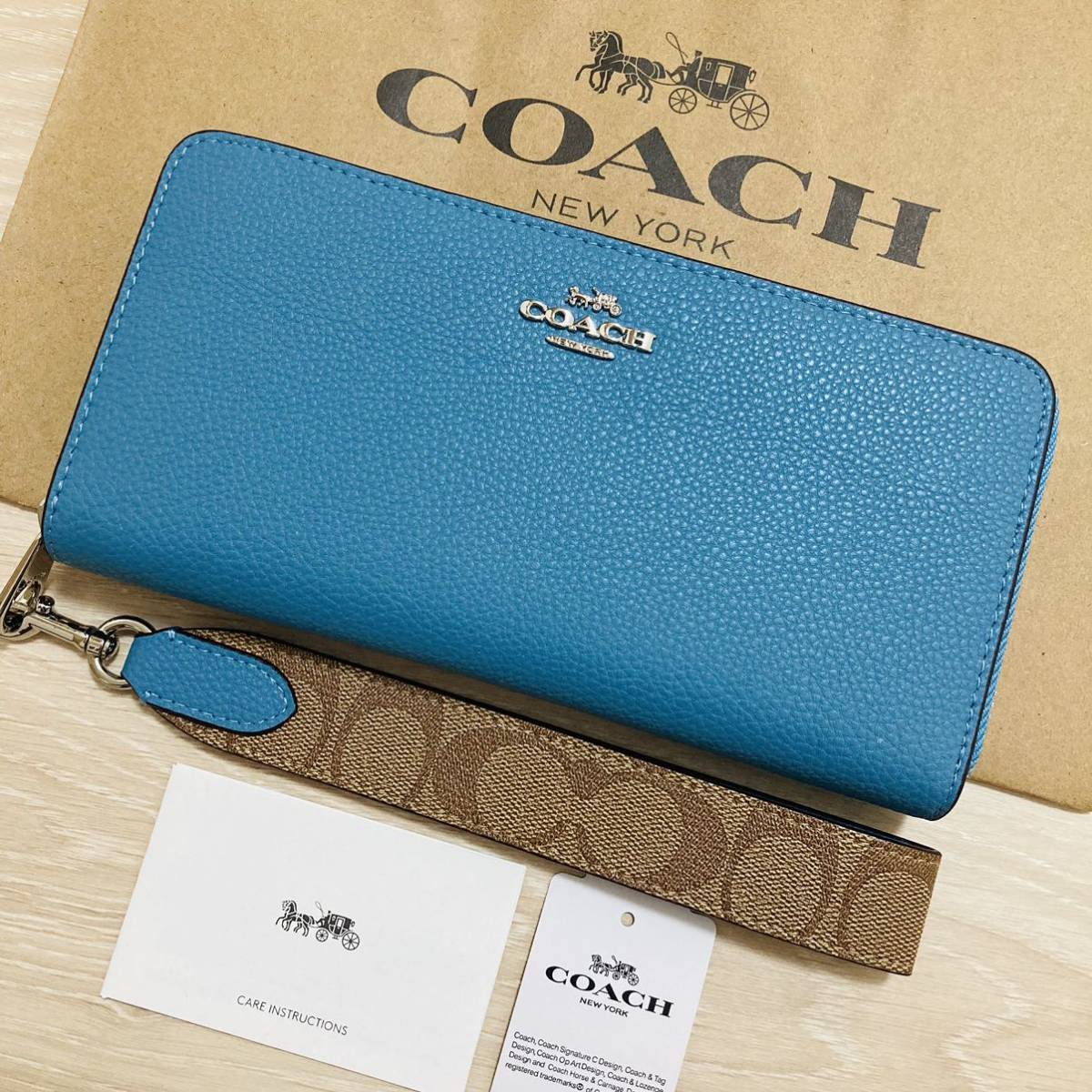 ★ COACH コーチ 長財布 CK427 リストレット シグネチャー アコーディオン ラウンドジップウォレット ブルー 水色 青 ★A