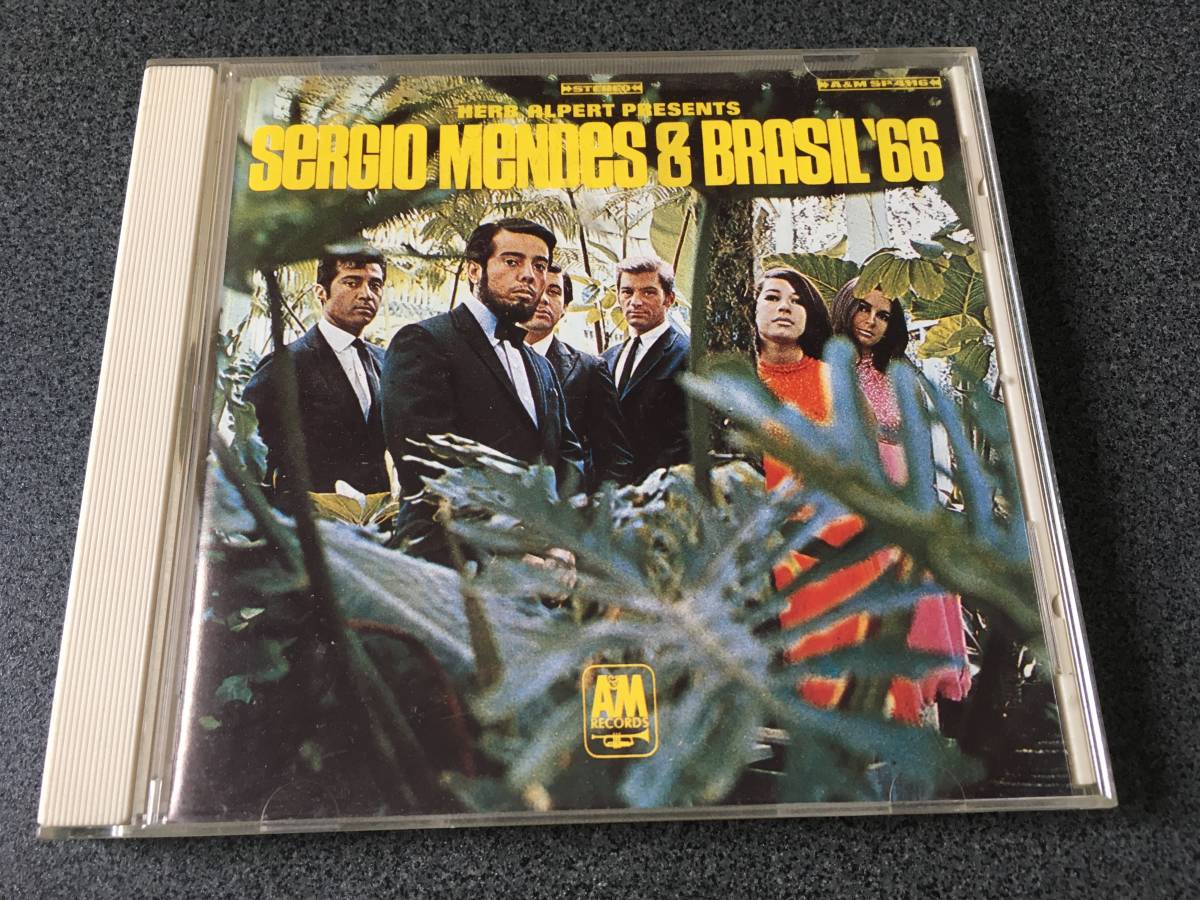 ★☆【CD】Herb Alpert Presents Sergio Mendes & Brasil ’66 / セルジオ・メンデス☆★の画像1