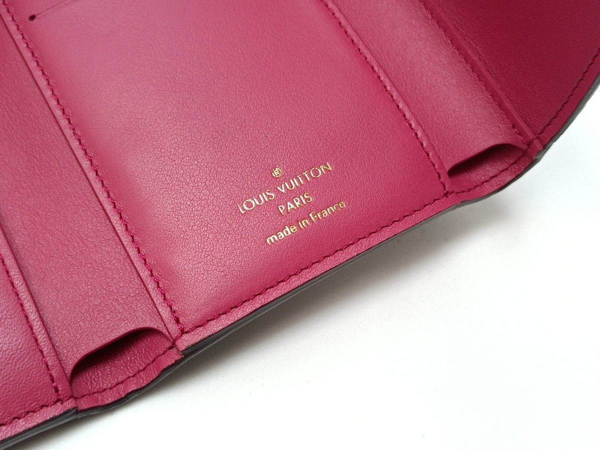 LOUIS VUITTON M62157 3つ折り財布 ノワール×ホットピンク トリヨン