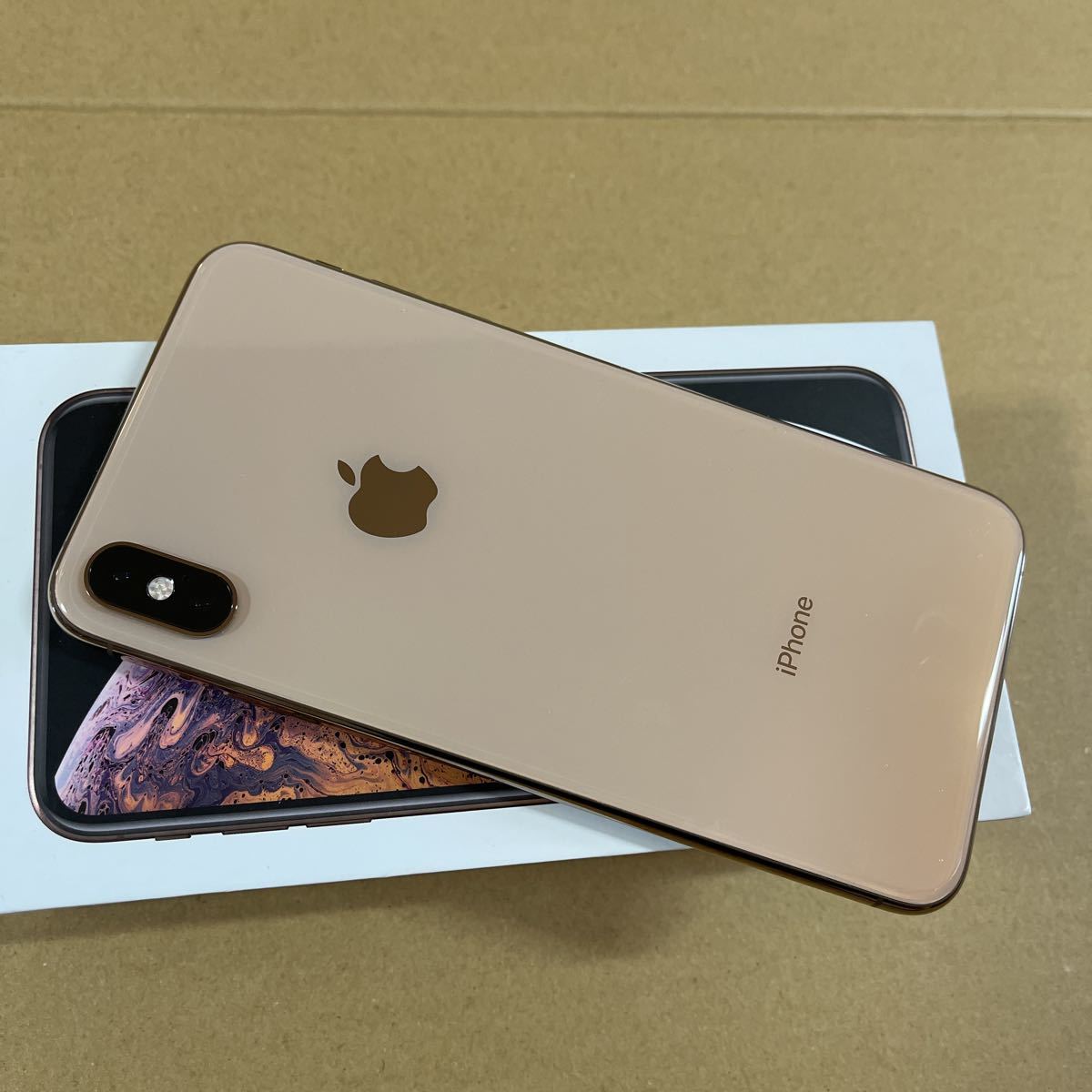 極上美品 動作品 iPhone XS Max ゴールド 512GB SIMフリー 付属品未