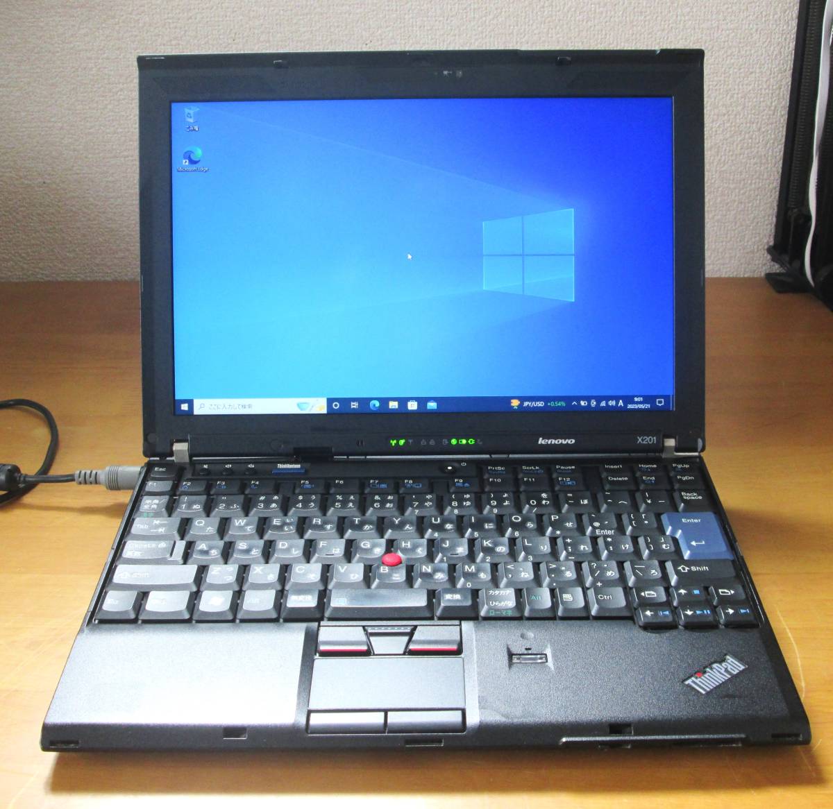 レノボ　LENOVO　ThinkPad X201 　3249-PR8　　動作　ジャンク　_画像1