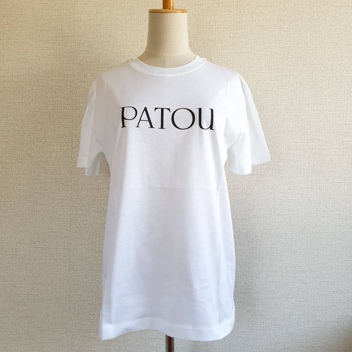 新品】M サイズ PATOU オーガニックコットン パトゥ ロゴ Tシャツ-