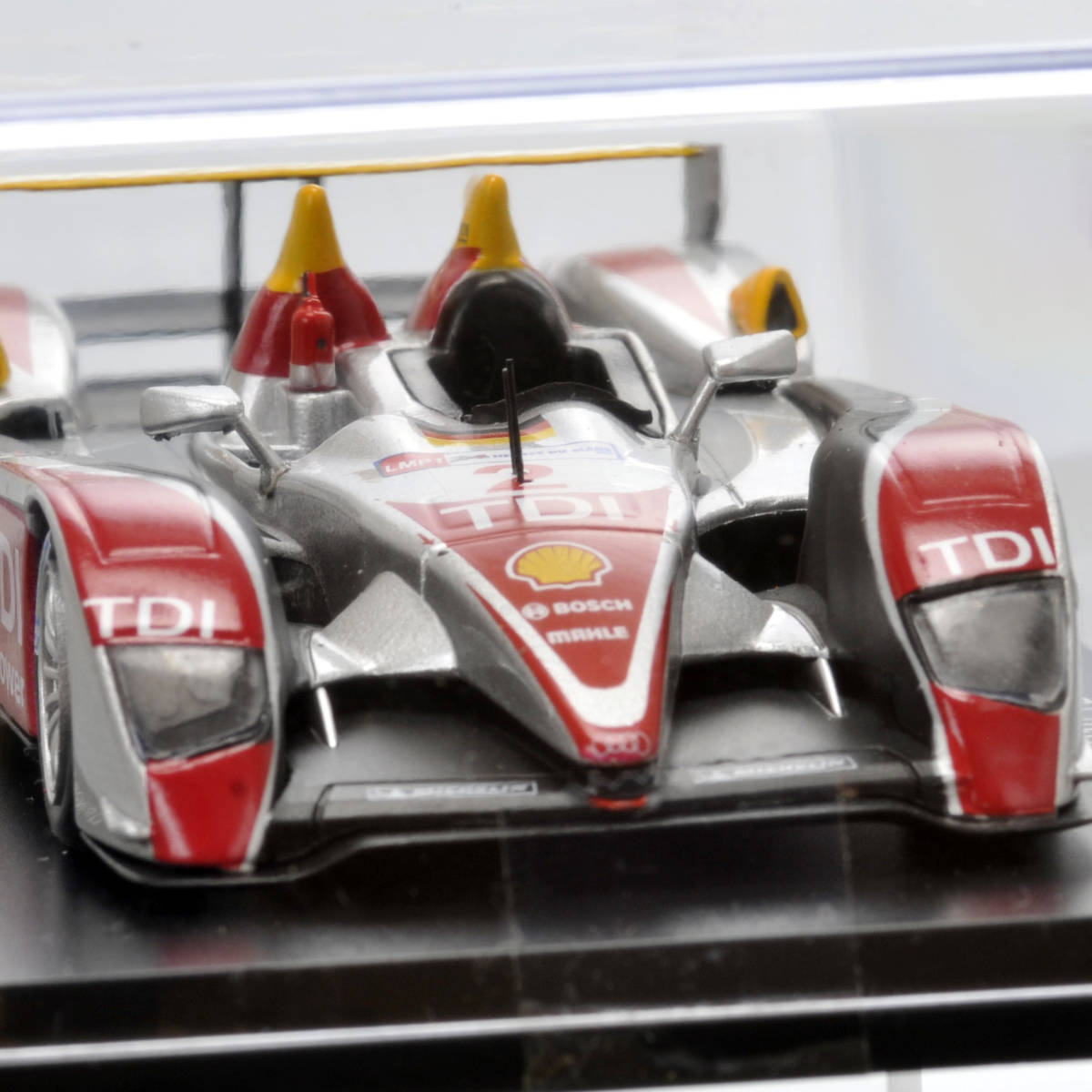 アウディAudi R10 TDI（2008）★1/43・ダイキャスト　ル・マン 24時間レース カーコレクション　6号　アシェット_画像8