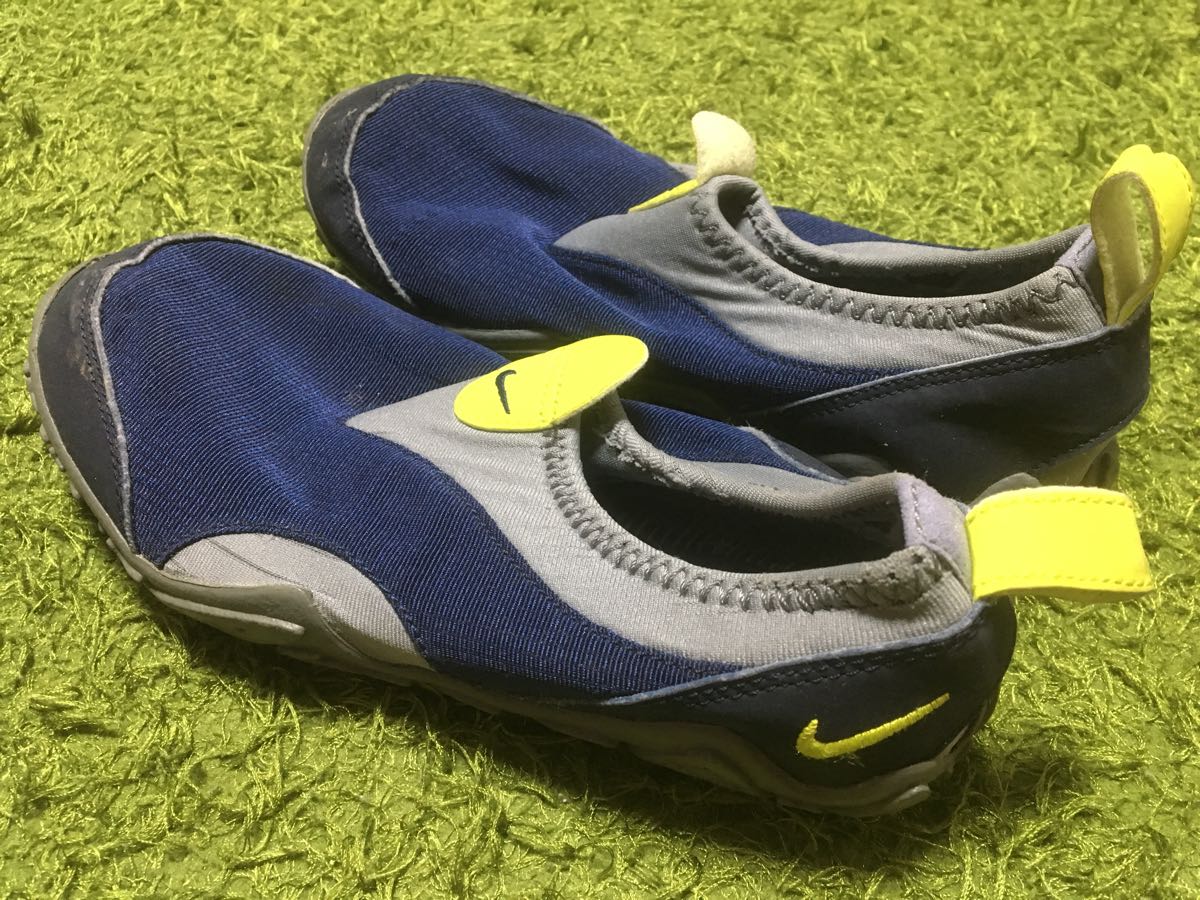 ヤフオク Acg Nike ナイキ アクアソック キッズ スリッポ ヤフオク Acg Nike ナイキ アクアソック キッズ スリッポ