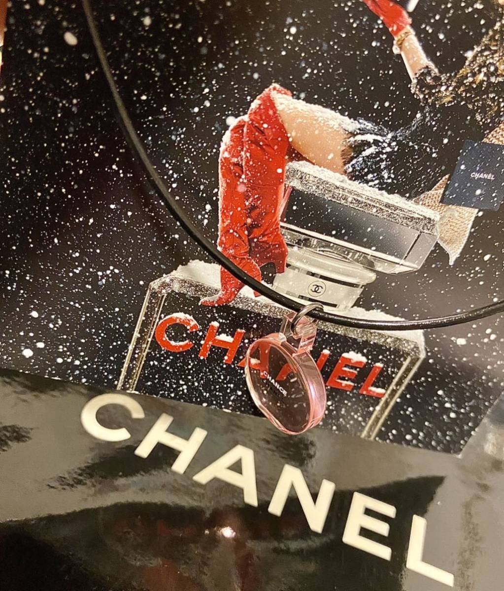 正規未使用　一点のみ！　シャネル　CHANEL トップ　ペンダント　ネックレス　チャーム　パステルピンク　プレゼントにも♪