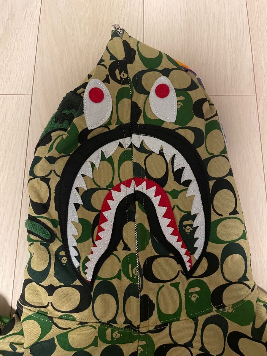 大特価】A BATHING APE/アベイシングエイプ×COACH/コーチ SHARK 大特価】A BATHING APE/アベイシングエイプ×COACH/コーチ SHARK