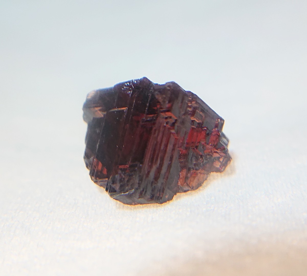 スペサルティンガーネット(満礬柘榴石)骸晶 ブラジル産/柘榴石 スペサルティンガーネット(満礬柘榴石)骸晶 ブラジル産/柘榴石