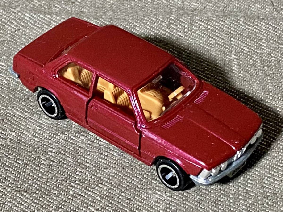 新作入荷!!】 BMW No.F43 青箱 トミカ 320i レア デッドストック 入荷