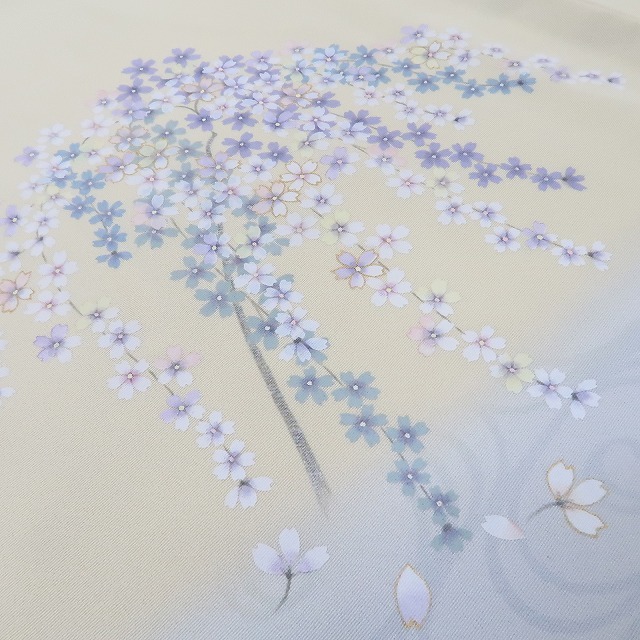 ゆめsaku2 専用出品 新品 花煌路 落款 桜 刺繍 仕付け糸付 作家 ゆめsaku2 専用出品 新品 花煌路 落款 桜 刺繍 仕付け糸付 作家