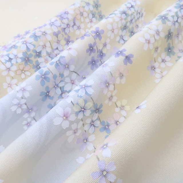 ゆめsaku2 専用出品 新品 花煌路 落款 桜 刺繍 仕付け糸付 作家 ゆめsaku2 専用出品 新品 花煌路 落款 桜 刺繍 仕付け糸付 作家