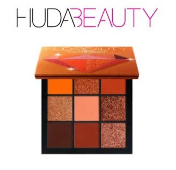 Huda Beauty Obsessions Palette Topaz ウダビューティー アイシャドウパレット 色：Topaz アイシャドウ　メイク_画像2