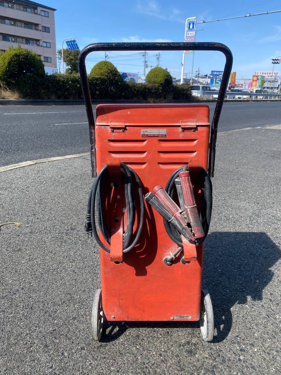 奥田工機 クイックチャージャー バッテリーチャージャー ② 奥田工機 クイックチャージャー バッテリーチャージャー ②