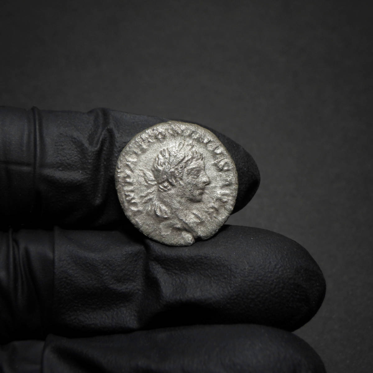 【古代ローマコイン】Elagabalus（エラガバルス）クリーニング済 シルバーコイン 銀貨 デナリウス(VJz2hAiyDX)_画像3