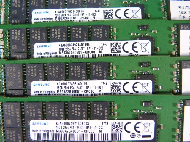 1NYH // 16GB 16枚セット計256GB DDR4 19200 PC4-2400T-RA1 Registered RDIMM 2Rx4 M393A2G40EB1-CRC0Q //Fujitsu PRIMERGY RX2530 M2 取外の画像5