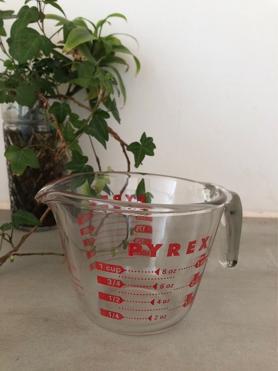 パイレックス　メジャーカップ250ml ビンテージ PYREX 計量カップ