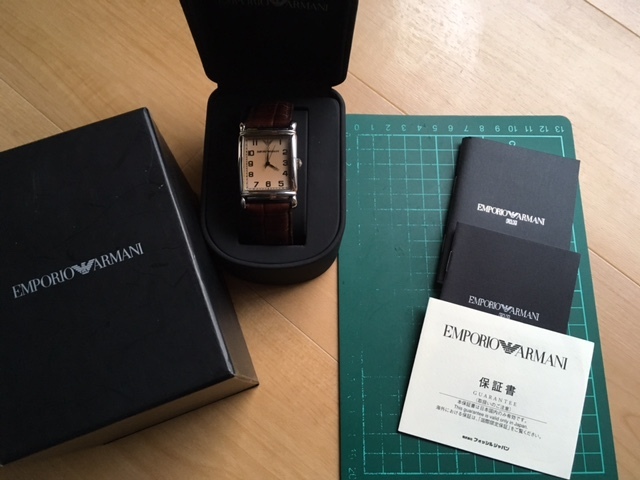 程度良好 付属品付 EMPORIO ARMANI エンポリオアルマーニ カーキ系 AR-0203 純正革ベルト クオーツ メンズ 腕時計