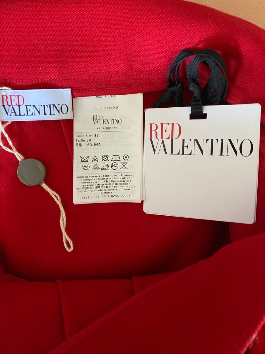 Red Valentino ショートパンツ　ミニスカート　赤　38 新品