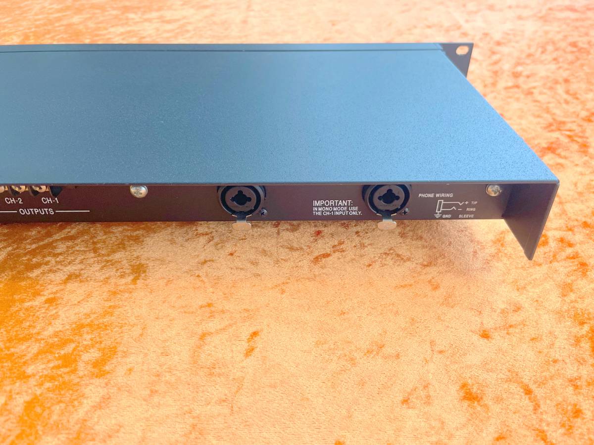 送料込□AMCRON CROWN D-75A クラウン プロ用パワーアンプ 100V国内