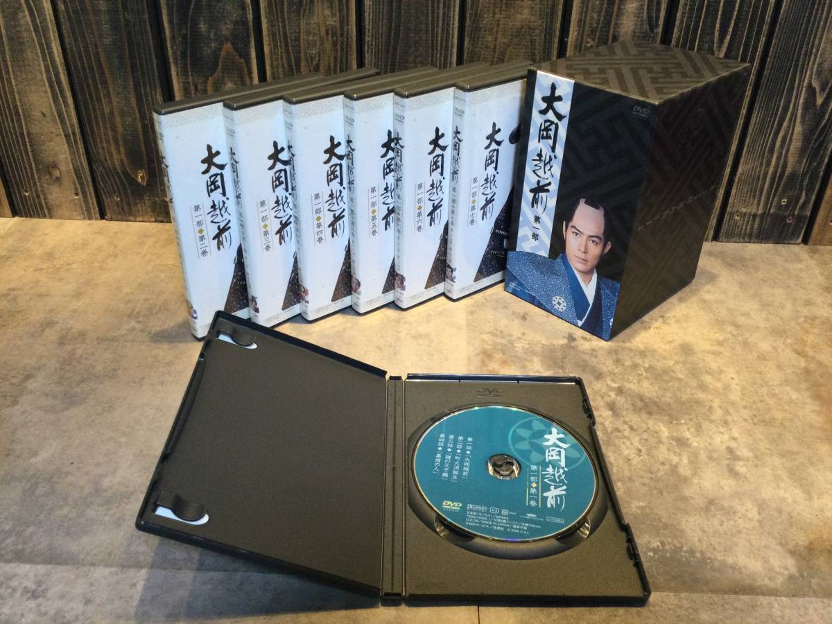 大岡越前 第一部 DVD-BOX〈7枚組〉〜第二部<7枚組> 邦画・日本映画 大岡越前 第一部 DVD-BOX〈7枚組〉〜第二部<7枚組> 邦画・日本映画