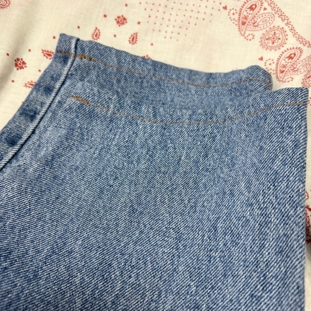 USA古着 00s Levis 550 RELAXED FIT　ダメージ加工 デニムパンツ 10 オールド リーバイス メキシコ製 ルーズフィット グランジ ●178