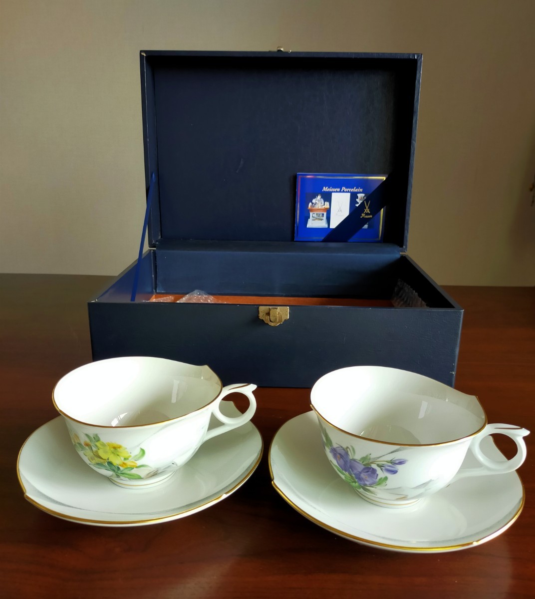 Meissen】金彩 アルペンフローラ カップ&ソーサー 2客セット