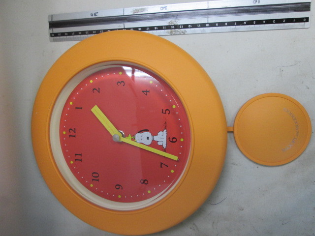 スヌーピー　 振り子時計（ リズム時計）+かけ時計　ともにシチズン　テストOK　２ダイデ　送料は商品説明欄に記入されています_画像4