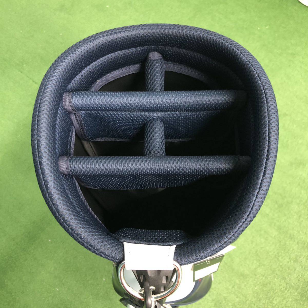 6732円 【08】【新品キャディバッグ】【即決価格】アディダス 6732円 【08】【新品キャディバッグ】【即決価格】アディダス