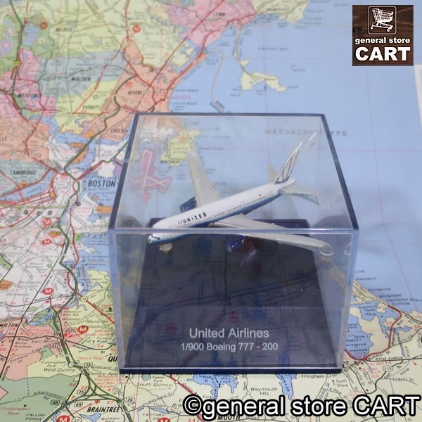  die-cast model 1/900 United Airlines bo- wing 777-200 UNITED BOEING airplane model display case stand attaching 