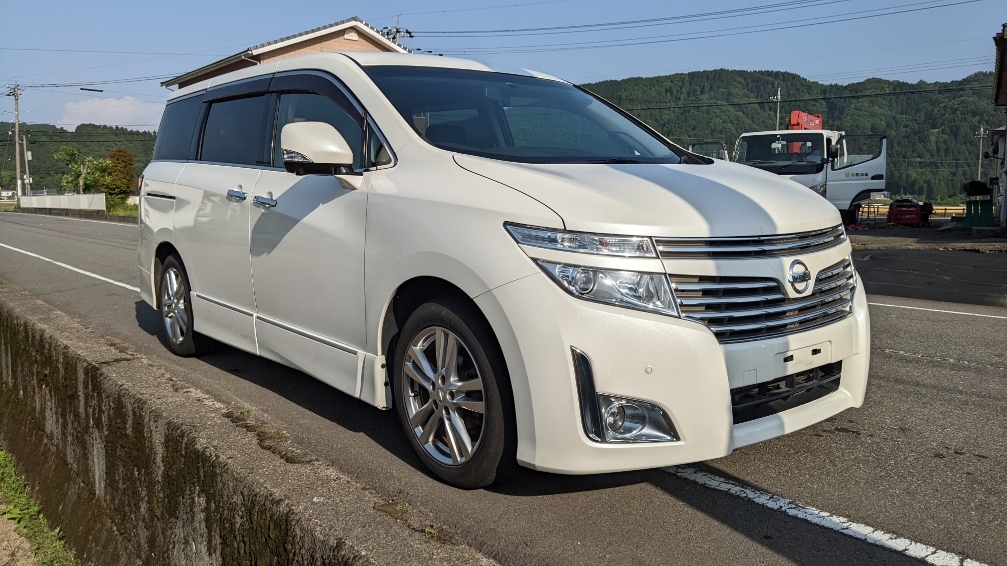 ☆売切☆車検2年付☆ エルグランド ハイウェイスター H22年式 137000km フルセグTV バックカメラ 純正エンジンスターター ETCの画像3