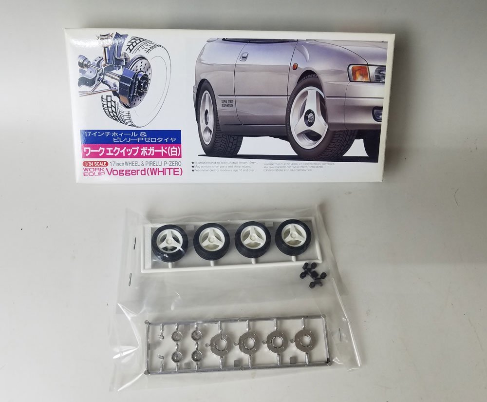 G999 FUJIMI フジミ 1/24 TYRE&WHEELWORK EQUIP Voggerd 白 ワーク エクイップ ボガード 白 ピレリー P-ZERO 未組立_画像2