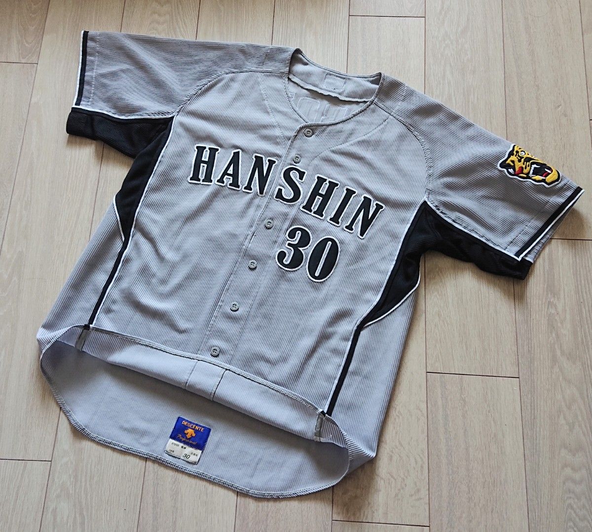 実使用 サイン】阪神 タイガース 久保田 ビジター ユニフォーム 実使用 サイン】阪神 タイガース 久保田 ビジター ユニフォーム