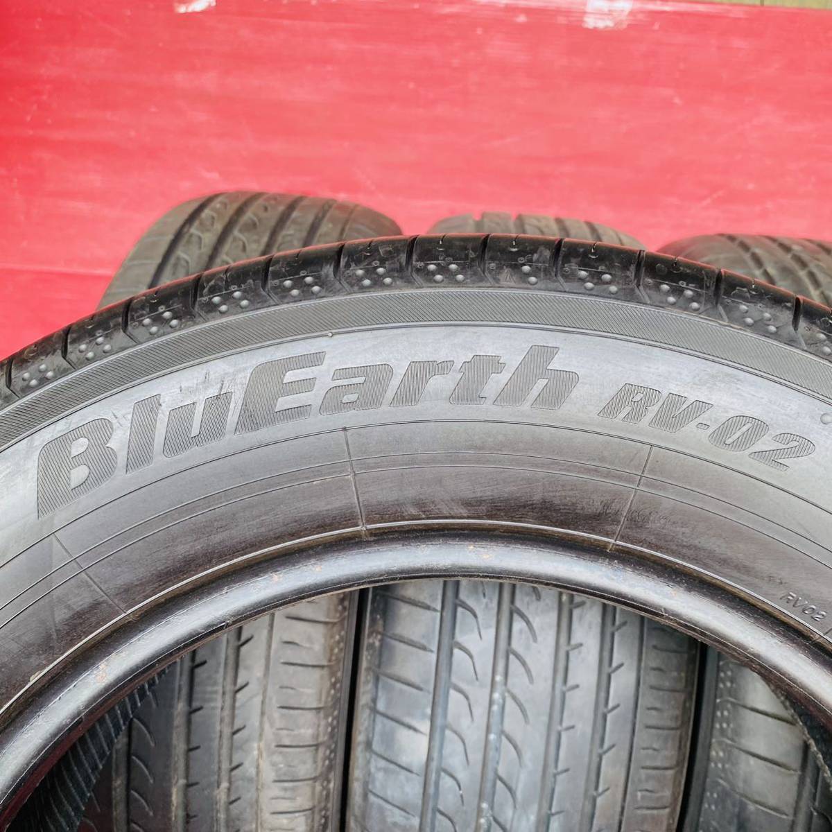 ヨコハマ BluEarth RV-02 205/65R16 国産 2019年式　パンク修理なし かたべり ビード切れなし 汚れあり 4本セット_画像4