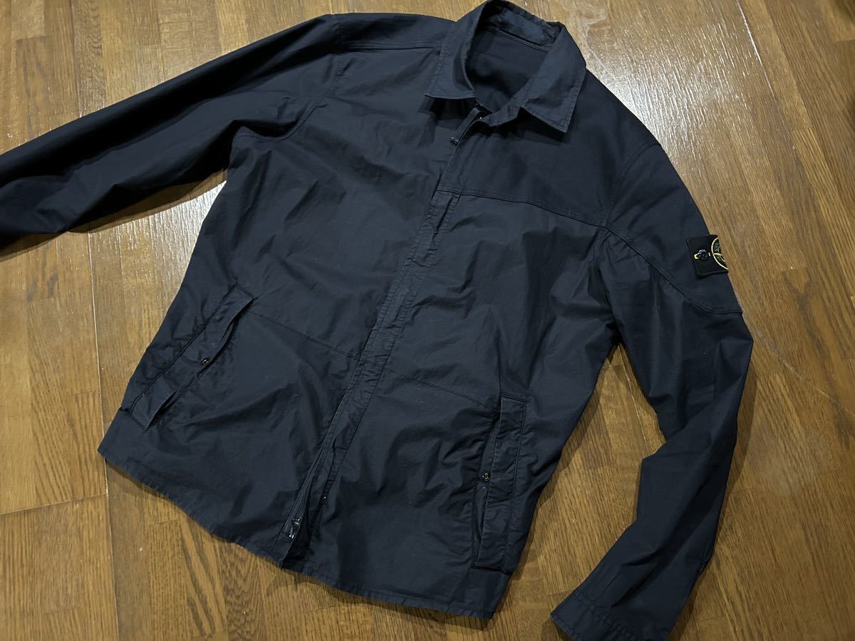 超人気新品 STONE stoneisland ISLAND/ストーンアイランド】より