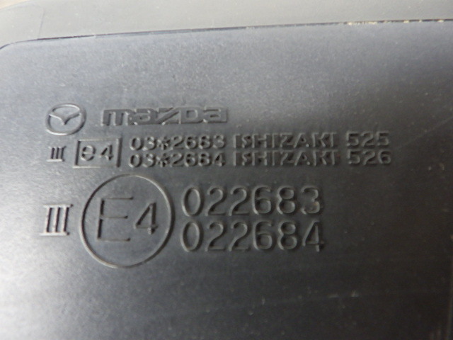 G215-19　マツダ　アクセラスポーツ　1.5S　BL5FW　右ドアミラー/サイドミラー　手渡し不可商品_画像5