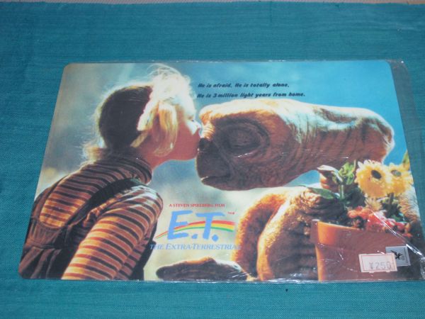 未使用 当時もの 昭和 レア 映画「E.T.」下敷き(2)_画像1