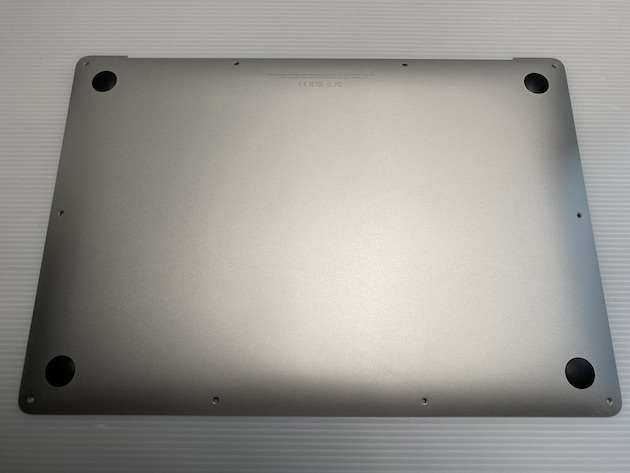 Apple MacBook Air Retina A1932 A2179 Late2018~Early2020 13インチ ボトムケース （シルバー）[1374]_画像1