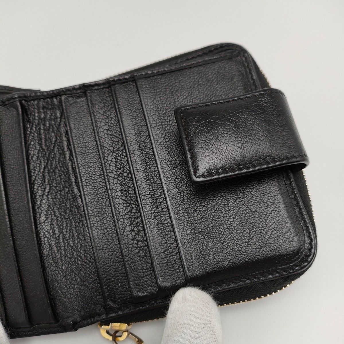 極美品 正規品 イヴ・サンローラン 折り財布 | noonanwaste.com
