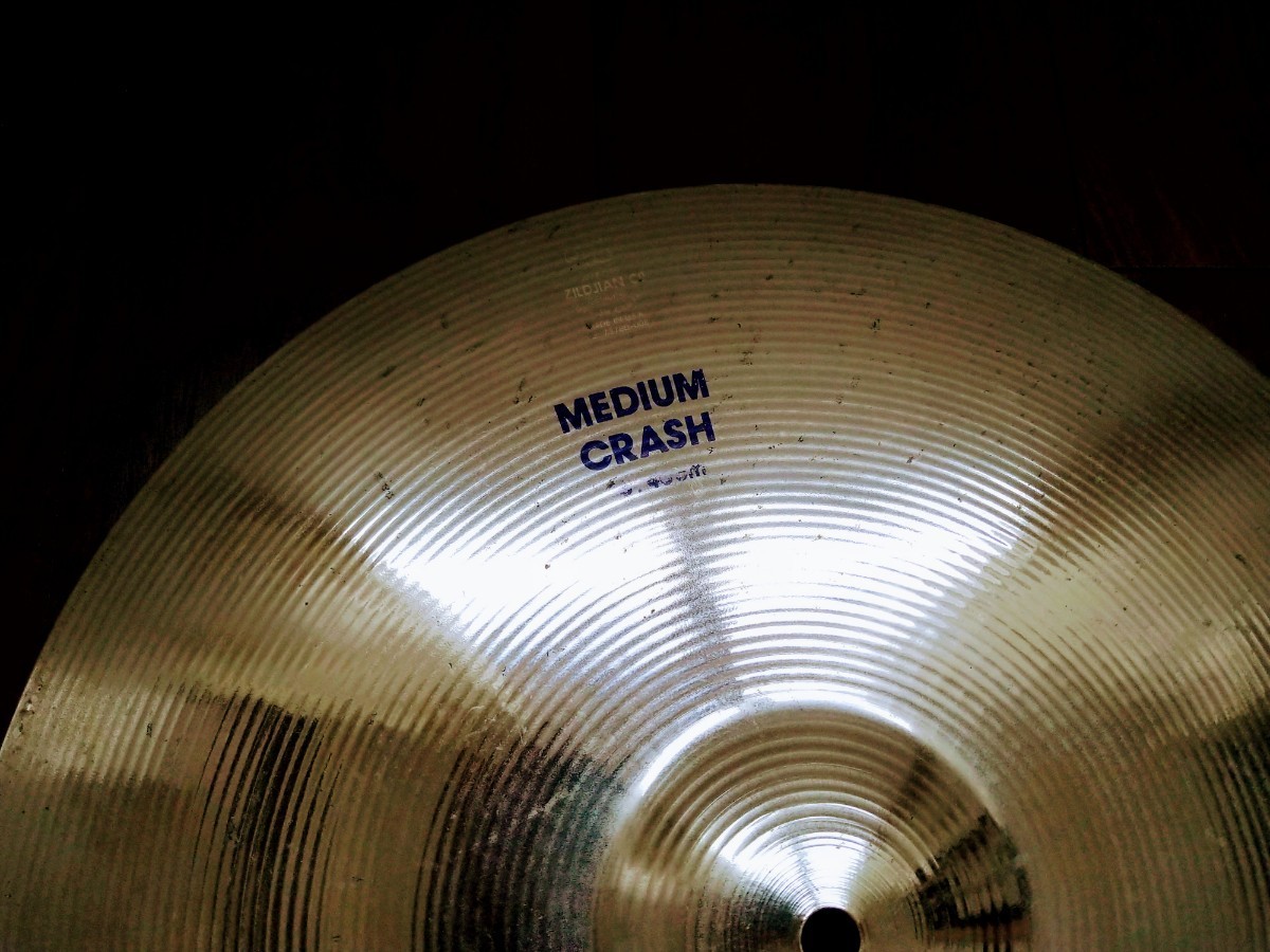 Zildjian MEDIUM CRASH PLATINUM バージョン 16インチ・中古品・割れなし・ヒビ無し_画像4