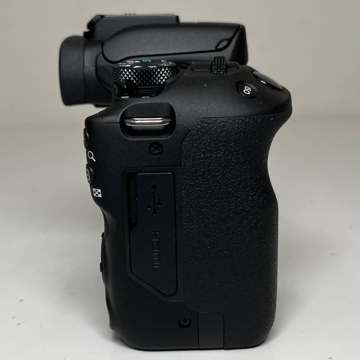 ☆未使用☆ Canon キャノン EOS R50 ダブルレンズ キット 家電 カメラ