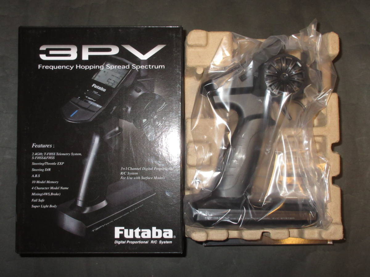 * Futaba 3PV transmitter & receiver (R203GF)* new goods 
