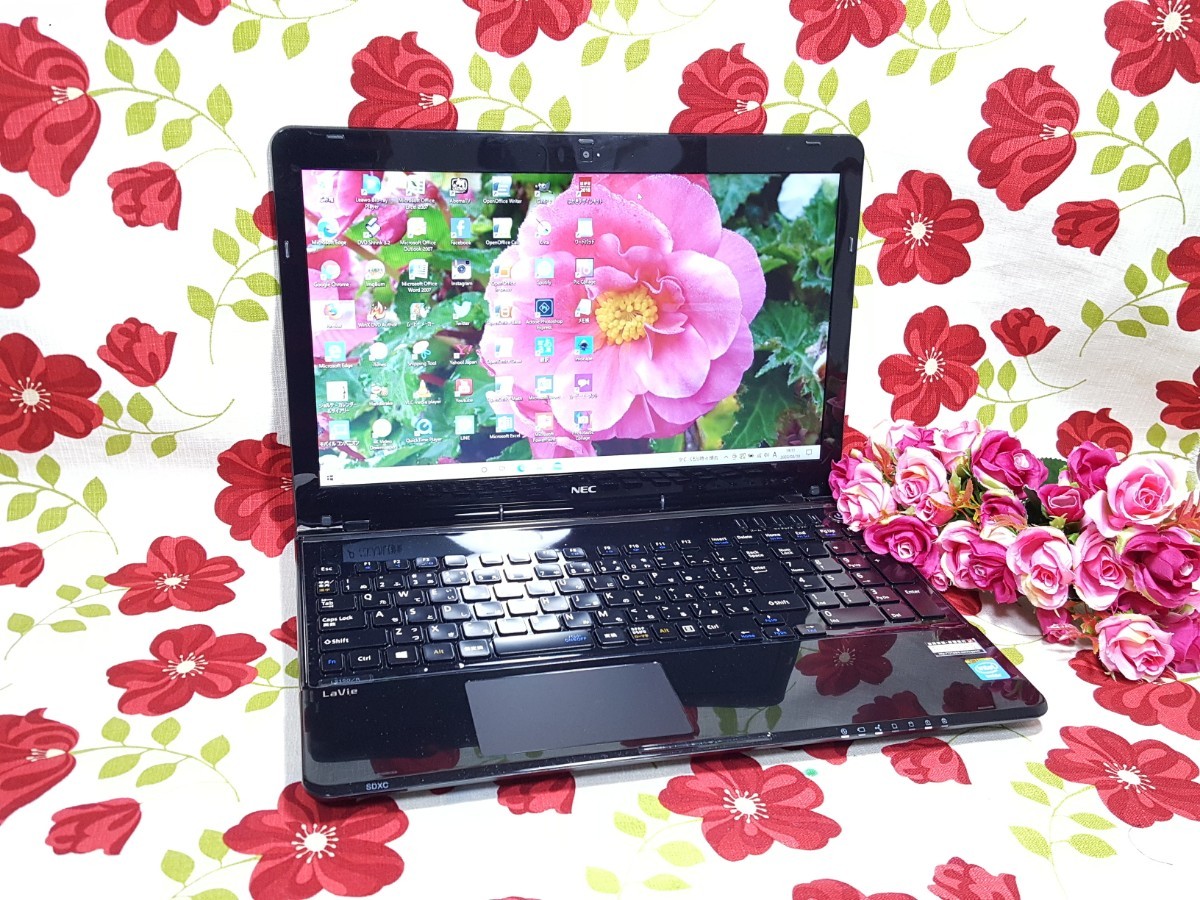 薄型♪高年式♪NEC LAVIE♪新品SSD256G♪Windows11♪カメラ