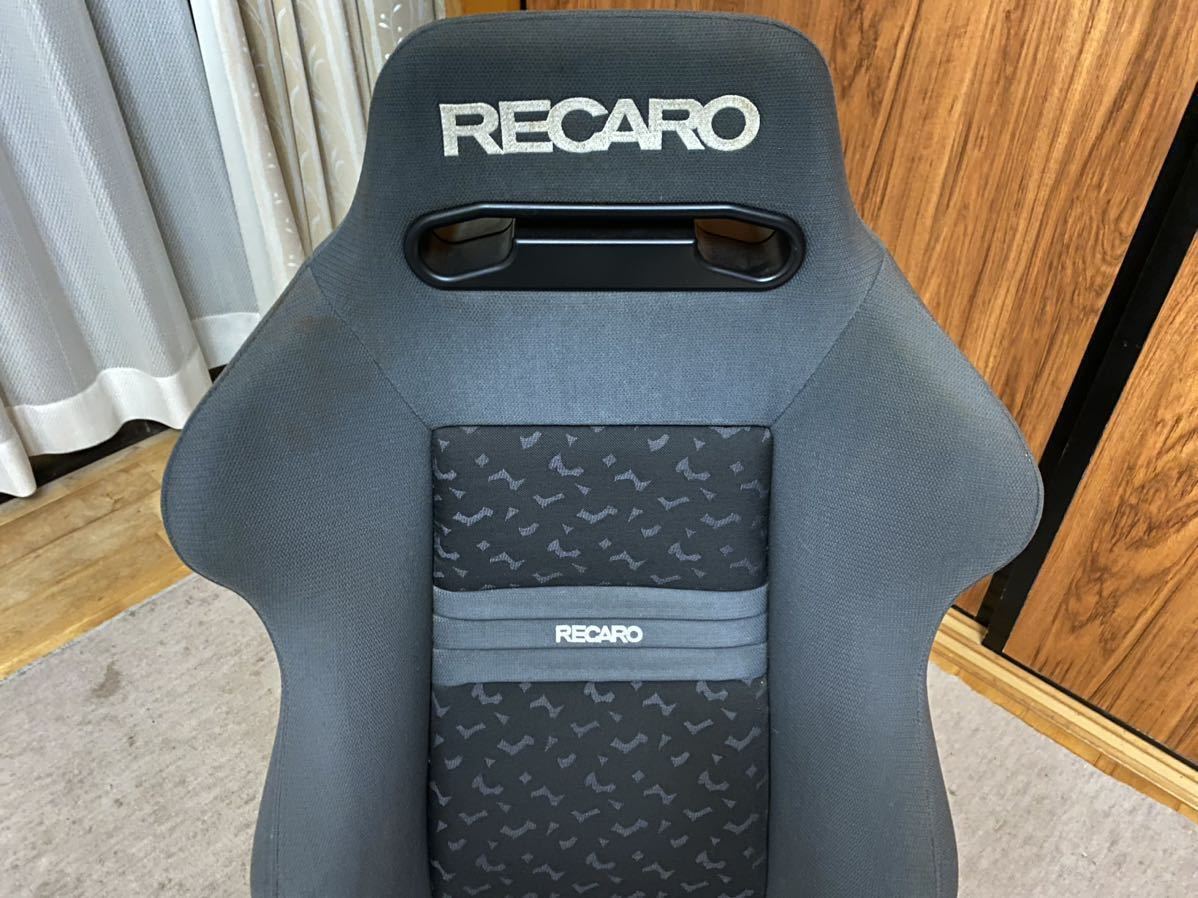 売り切り RECARO セミバケットシート エステート取り外し 破れ無し 美品 廃盤品？ 希少品 セミバケ レカロ の画像5