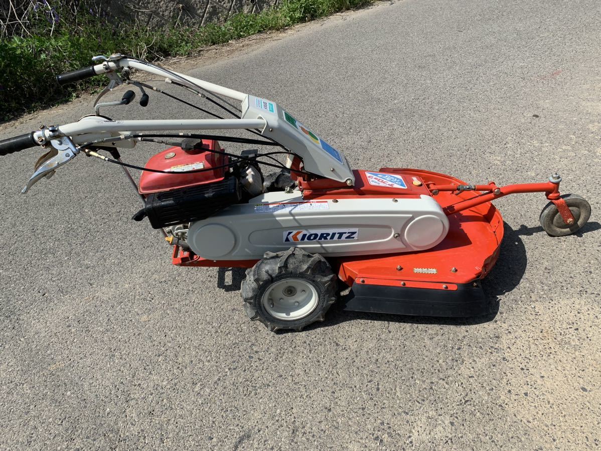 自走式草刈機 オーレック AM61B 6馬力 実働品 自走式草刈機 オーレック AM61B 6馬力 実働品