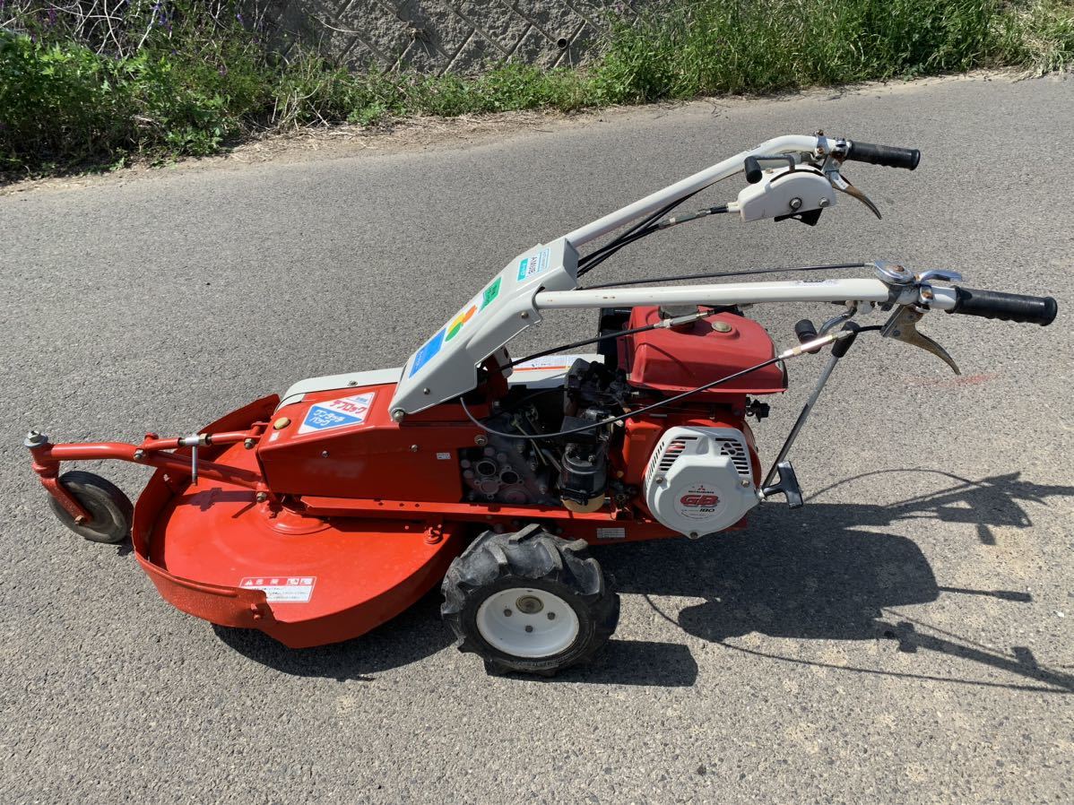 自走式草刈機 オーレック AM61B 6馬力 実働品 自走式草刈機 オーレック AM61B 6馬力 実働品