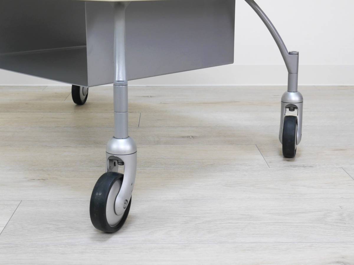 Cassina ixc. カッシーナ Fontana Arte フォンタナアルテ AV Cassina ixc. カッシーナ Fontana Arte フォンタナアルテ AV